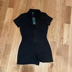 Women’s Romper. New. Size s